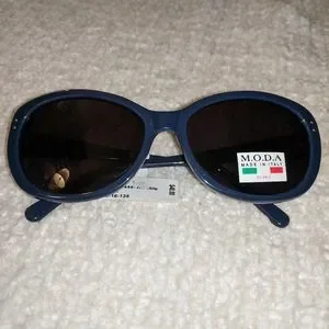 NWT! MODA Sunglasses (Made In Italy) Moda | Accessories | Nwt Moda Sunglasses Made In Italy  main image 3